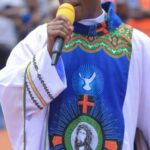 Rev. Fr. Ejike Mbaka – Behold Thy King 1 (Bia Nue Nene Eze Eligwe)
