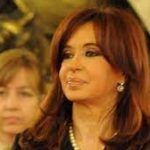 Vice President of Argentina Cristina Fernández escapes death after gunman’s pistol jams in her face (videos)